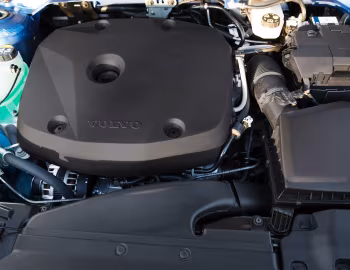 Sous la capuche Volvo XC40 T5 R-Design [Worldwide] '2017–22