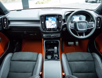 Panneau avant Volvo XC40 T5 R-Design [Japan] '2018–pr.