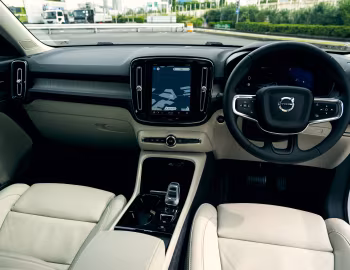 Panneau avant Volvo XC40 B4 AWD Ultimate [Japan] '2022–pr.