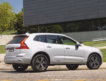 Volvo XC60 T8 Recharge AWD Inscription [Latam] '2021–pr.