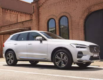 Volvo XC60 T8 Recharge AWD Inscription [Latam] '2021–pr.