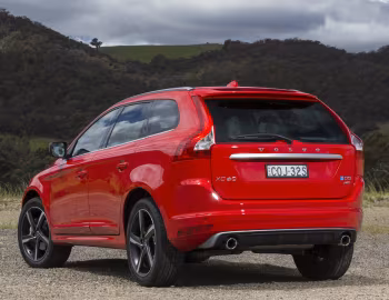 Volvo XC60 D5 R-Design [Australia] '2013–17