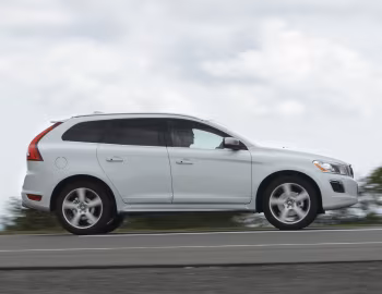 Volvo XC60 R-Design [Japan] '2009–13