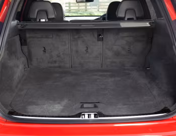 Porta-malas Volvo XC60 D4 R-Design [UK-spec] '2013–17