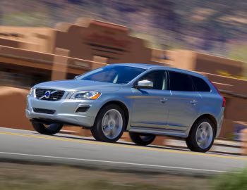 2010–13 Volvo XC60 R-Design [North America] '2009–13