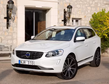 Volvo XC60 T6 [Worldwide] '2013–17