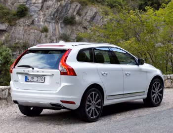 Volvo XC60 T6 [Worldwide] '2013–17