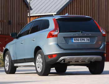 Volvo XC60 2.4D [Worldwide] '2008–13