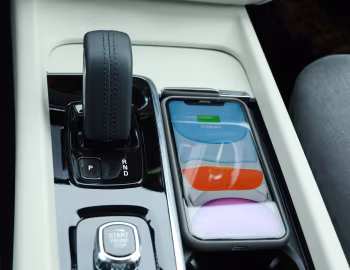 Intérieur Volvo XC60 B4 Momentum Plus [Taiwan] '2020–21
