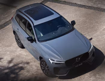 Volvo XC60 B5 AWD R-Design [China] '2021–pr.