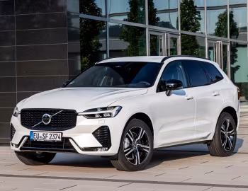 Volvo XC60 B5 R-Design [Worldwide] '2021–pr.