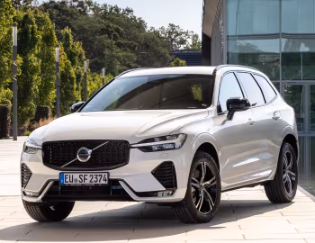 Volvo XC60 B5 R-Design [Worldwide] '2021–pr.
