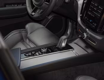 Intérieur Volvo XC60 B5 R-Design AWD [Taiwan] '2020–21