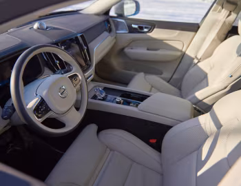 Intérieur 2022–pr. Volvo XC60 B6 AWD Inscription [North America] '2021–pr.