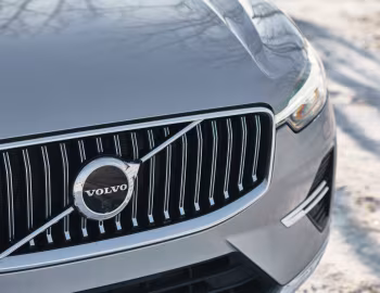 2022–pr. Volvo XC60 B6 AWD Inscription [North America] '2021–pr.