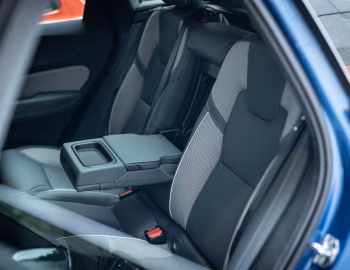 Interior Volvo XC60 B6 AWD R-Design [Japan] '2020–21