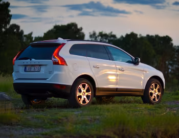 Volvo XC60 D3 [Worldwide] '2009–13