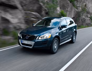 Volvo XC60 D3 [Worldwide] '2009–13