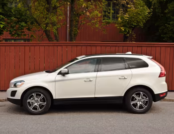 Volvo XC60 D3 [Worldwide] '2009–13