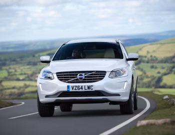 Volvo XC60 D4 [UK-spec] '2013–17