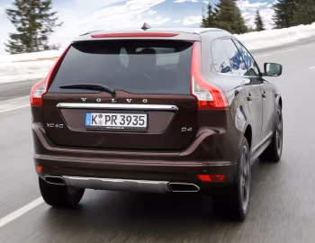 Volvo XC60 D4 [Worldwide] '2013–17