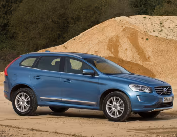 Volvo XC60 D4 [UK-spec] '2013–17