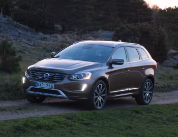 Volvo XC60 D4 [Worldwide] '2013–17