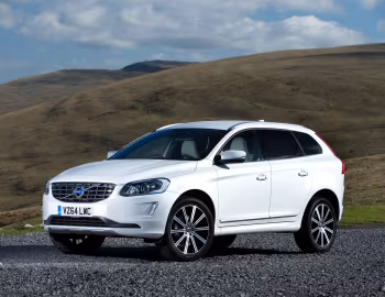 Volvo XC60 D4 [UK-spec] '2013–17