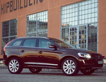 Volvo XC60 D5 [Worldwide] '2013–17