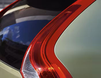 Volvo XC60 D5 AT [UK-spec] '2008–13