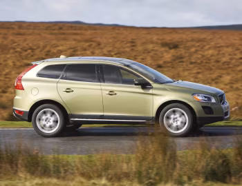 Volvo XC60 D5 AT [UK-spec] '2008–13