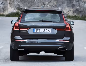Volvo XC60 D5 Inscription [Worldwide] '2017–21