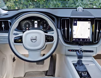 Painel frontal Volvo XC60 D5 Inscription [Worldwide] '2017–21