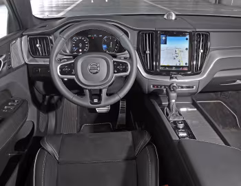 Painel frontal Volvo XC60 D5 R-Design [Worldwide] '2017–21