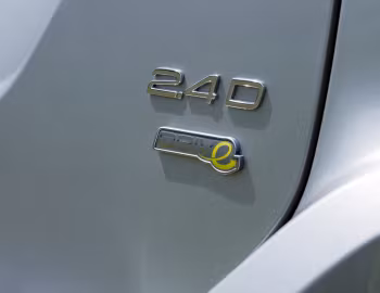 Volvo XC60 DRIVe Efficiency [UK-spec] '2009–13