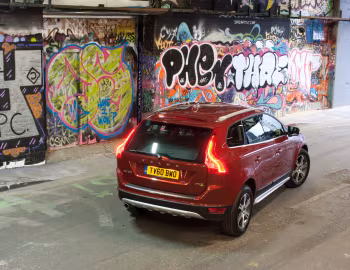 Volvo XC60 DRIVe Efficiency [UK-spec] '2009–13