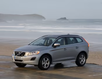Volvo XC60 R-Design [UK-spec] '2009–13