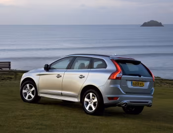 Volvo XC60 R-Design [UK-spec] '2009–13