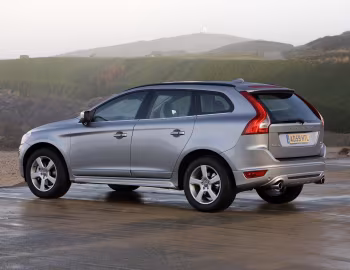 Volvo XC60 R-Design [UK-spec] '2009–13