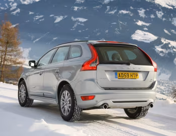 Volvo XC60 R-Design [UK-spec] '2009–13