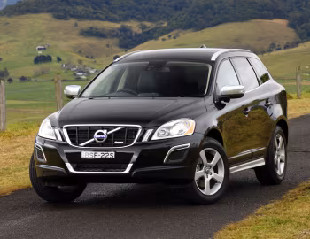Volvo XC60 R-Design [Australia] '2011–13