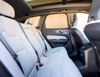 Intérieur 2022–pr. Volvo XC60 Recharge T8 Inscription [North America] '2022–pr.