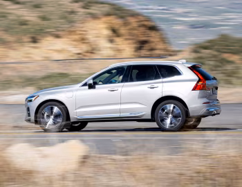 2022–pr. Volvo XC60 Recharge T8 Inscription [North America] '2022–pr.