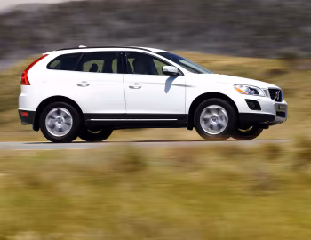 Volvo XC60 T6 [Australia] '2009–13