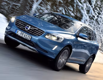 Volvo XC60 T6 [Worldwide] '2013–17