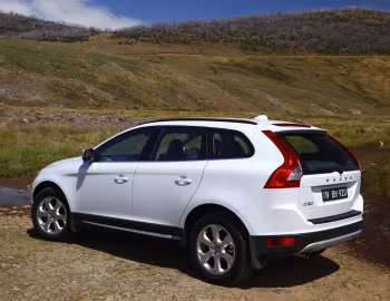 Volvo XC60 T6 [Australia] '2009–13