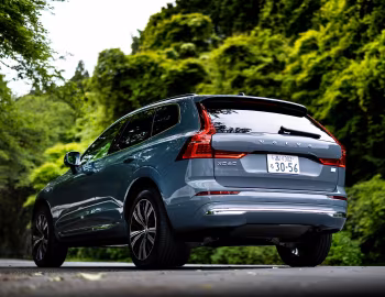 Volvo XC60 T6 Recharge AWD Inscription [Japan] '2022–pr.