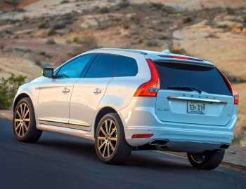 2014–17 Volvo XC60 T6 [North America] '2013–17