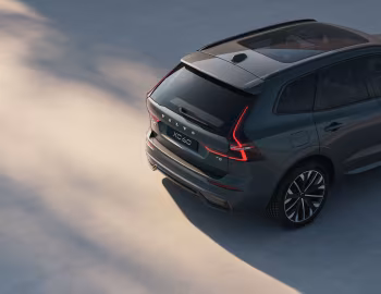 Volvo XC60 T8 [Worldwide] '2025–pr.