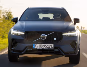 Volvo XC60 T8 AWD Polestar Engineered "Limited Edition" [Germany] '2024